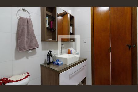 Casa à venda com 140m², 2 quartos e 2 vagas Casa à venda com 140m², 2 quartos e 2 vagasBanheiro da Suíte