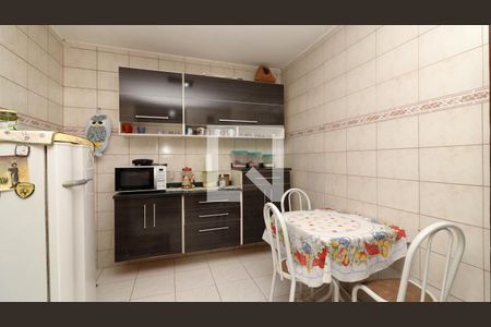 Casa à venda com 140m², 2 quartos e 2 vagas Casa à venda com 140m², 2 quartos e 2 vagasCozinha