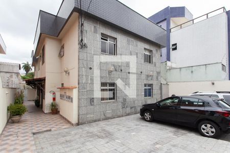 Apartamento para alugar com 207m², 3 quartos e 1 vagaFachada