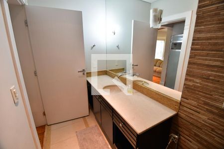 Casa de condomínio à venda com 700m², 5 quartos e 2 vagasBanheiro