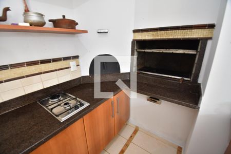 Casa de condomínio à venda com 700m², 5 quartos e 2 vagasCozinha