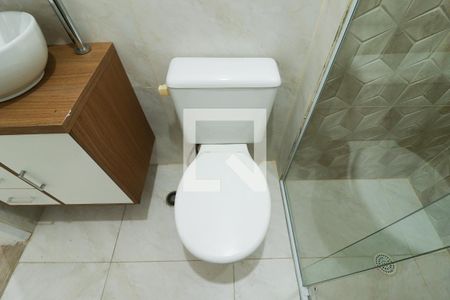 Apartamento à venda com 70m², 3 quartos e 1 vaga Apartamento à venda com 70m², 3 quartos e 1 vagaBanheiro da Suíte