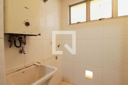 Apartamento à venda com 70m², 3 quartos e 1 vaga Apartamento à venda com 70m², 3 quartos e 1 vagaCozinha e Área de Serviço