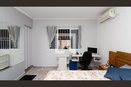 Casa à venda com 393m², 4 quartos e 5 vagasSuíte 3