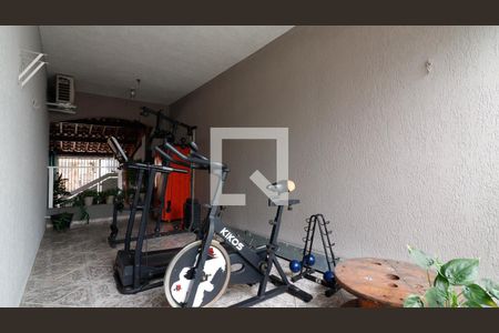Casa à venda com 393m², 4 quartos e 5 vagasAcademia