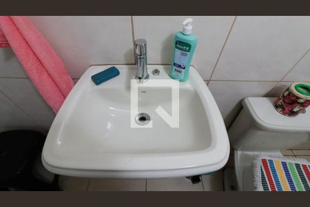 Casa à venda com 393m², 4 quartos e 5 vagasBanheiro de serviço
