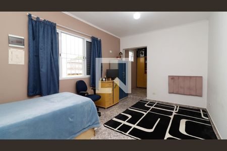 Casa à venda com 393m², 4 quartos e 5 vagasSuíte 2