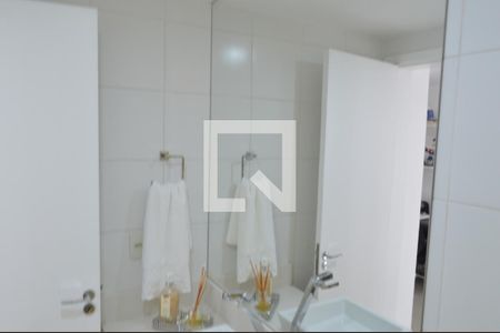 Apartamento à venda com 117m², 3 quartos e 2 vagasBanheiro 2