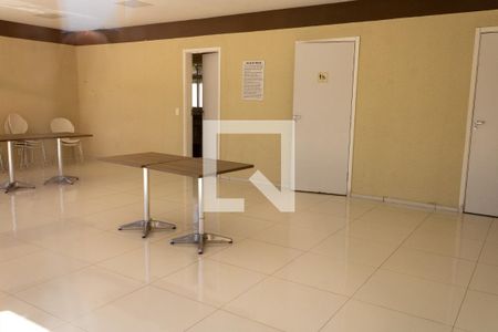 Apartamento para alugar com 44m², 2 quartos e 1 vagaÁrea comum - Salão de festas