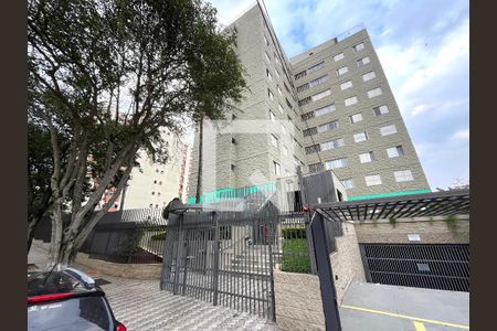 Apartamento para alugar com 120m², 2 quartos e 3 vagasFachada