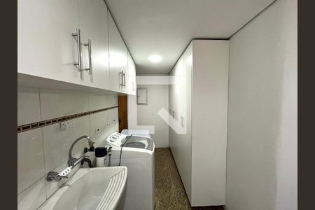 Apartamento para alugar com 120m², 2 quartos e 3 vagasÁrea de Serviço