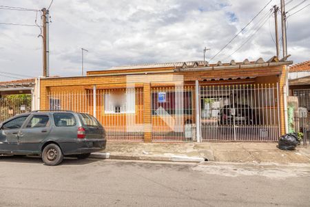 Apartamento à venda com 80m², 2 quartos e 7 vagasFachada + placa