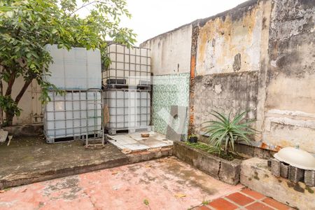 Apartamento à venda com 80m², 2 quartos e 7 vagasQuintal