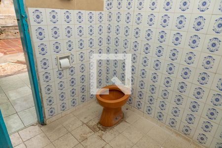 Banheiro  de casa à venda com 2 quartos, 60m² em Piraporinha, Diadema