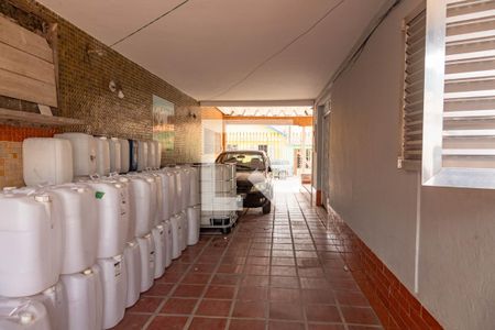 Casa à venda com 60m², 2 quartos e 2 vagas Casa à venda com 60m², 2 quartos e 2 vagasGaragem