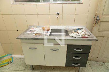 Casa à venda com 60m², 2 quartos e 2 vagas Casa à venda com 60m², 2 quartos e 2 vagasCozinha