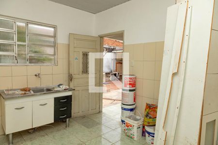 Casa à venda com 60m², 2 quartos e 2 vagas Casa à venda com 60m², 2 quartos e 2 vagasCozinha