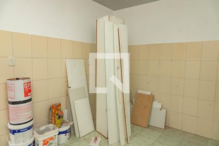 Casa à venda com 60m², 2 quartos e 2 vagas Casa à venda com 60m², 2 quartos e 2 vagasCozinha