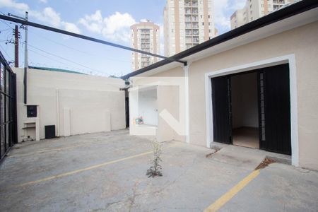 Casa para alugar com 270m², 2 quartos e 2 vagas Casa para alugar com 270m², 2 quartos e 2 vagasGaragem