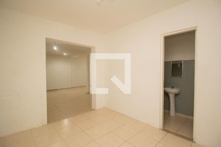Casa para alugar com 270m², 2 quartos e 2 vagas Casa para alugar com 270m², 2 quartos e 2 vagasQuarto de Serviço