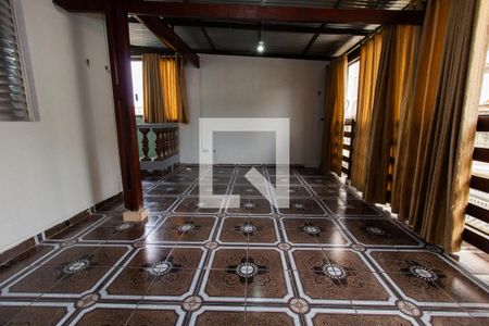 Casa à venda com 150m², 2 quartos e 1 vagaVaranda externa