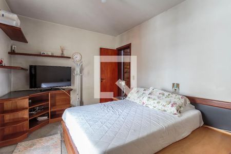 Apartamento à venda com 140m², 4 quartos e 2 vagas Apartamento à venda com 140m², 4 quartos e 2 vagasQuarto Suíte