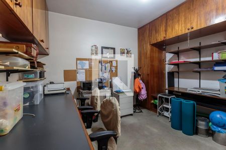 Apartamento à venda com 140m², 4 quartos e 2 vagas Apartamento à venda com 140m², 4 quartos e 2 vagasQuarto 1