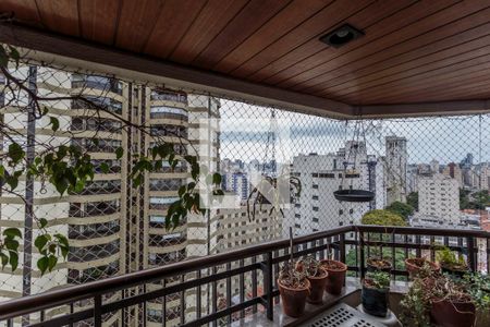 Vista de apartamento à venda com 4 quartos, 140m² em Recanto Paraíso, São Paulo