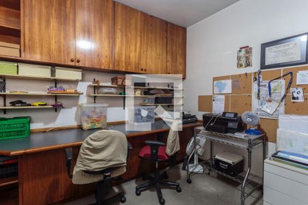 Apartamento à venda com 140m², 4 quartos e 2 vagas Apartamento à venda com 140m², 4 quartos e 2 vagasQuarto 1