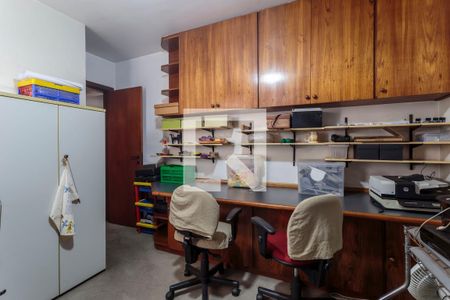 Apartamento à venda com 140m², 4 quartos e 2 vagas Apartamento à venda com 140m², 4 quartos e 2 vagasQuarto 1