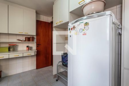 Apartamento à venda com 140m², 4 quartos e 2 vagas Apartamento à venda com 140m², 4 quartos e 2 vagasCozinha