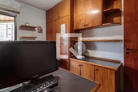 Apartamento à venda com 140m², 4 quartos e 2 vagas Apartamento à venda com 140m², 4 quartos e 2 vagasQuarto 1