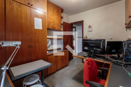 Apartamento à venda com 140m², 4 quartos e 2 vagas Apartamento à venda com 140m², 4 quartos e 2 vagasQuarto 1