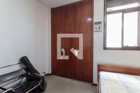 Apartamento à venda com 140m², 4 quartos e 2 vagas Apartamento à venda com 140m², 4 quartos e 2 vagasQuarto 1