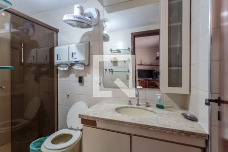 Apartamento à venda com 140m², 4 quartos e 2 vagas Apartamento à venda com 140m², 4 quartos e 2 vagasLavabo