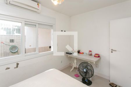 Casa à venda com 180m², 2 quartos e 3 vagas Casa à venda com 180m², 2 quartos e 3 vagasQuarto 1