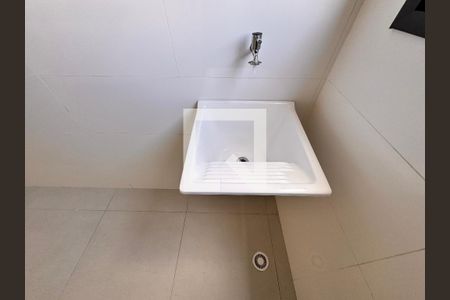 Apartamento para alugar com 60m², 2 quartos e 1 vaga Apartamento para alugar com 60m², 2 quartos e 1 vagaLavanderia