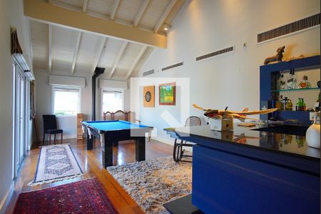 Casa à venda com 500m², 3 quartos e 4 vagasSala de Jogos