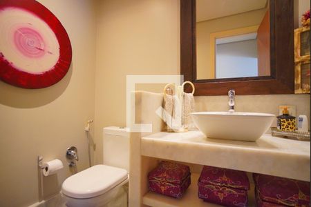 Casa à venda com 500m², 3 quartos e 4 vagasLavabo