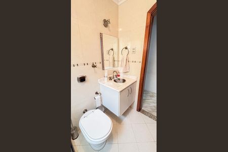 Casa à venda com 250m², 3 quartos e 6 vagasBanheiro