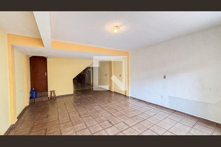 Casa à venda com 250m², 3 quartos e 6 vagasGaragem