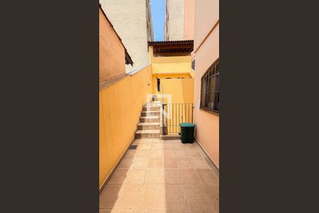 Casa à venda com 250m², 3 quartos e 6 vagasQuintal