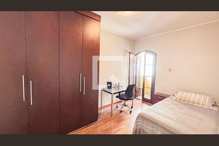 Casa à venda com 250m², 3 quartos e 6 vagasQuarto 1