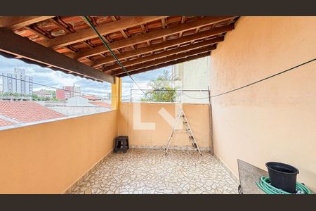 Casa à venda com 250m², 3 quartos e 6 vagasQuintal