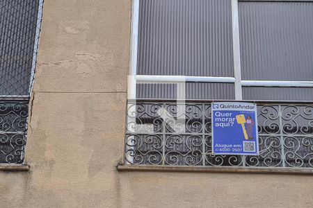 Apartamento para alugar com 70m², 2 quartos e sem vaga Apartamento para alugar com 70m², 2 quartos e sem vagaFachada do Prédio com placa