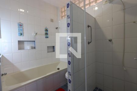 Casa à venda com 300m², 3 quartos e 2 vagasBanheiro Social