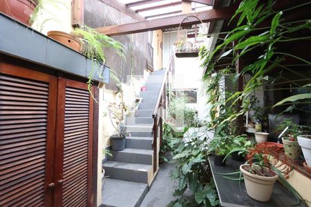 Casa à venda com 300m², 3 quartos e 2 vagasÁrea comum