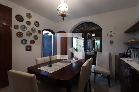 Casa à venda com 300m², 3 quartos e 2 vagasSala de Jantar