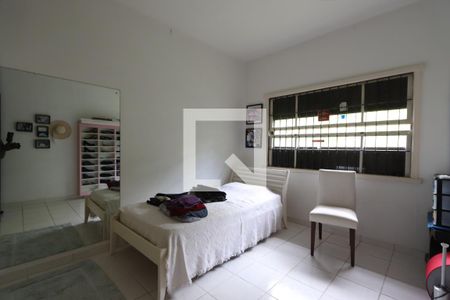 Casa à venda com 300m², 3 quartos e 2 vagasQuarto 2