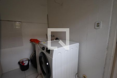 Casa à venda com 300m², 3 quartos e 2 vagasÁrea de Serviço